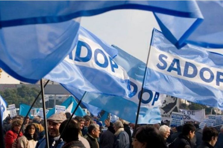 Los docentes privados tambi&eacute;n van paro y marchan este jueves