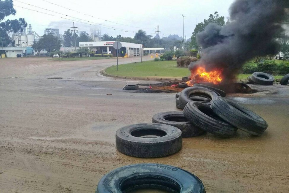 Se levantó la protesta frente a la planta de Egger
