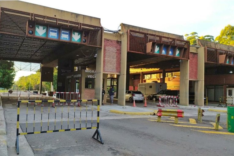 La frontera en Salto Grande ya tiene un cierre casi total