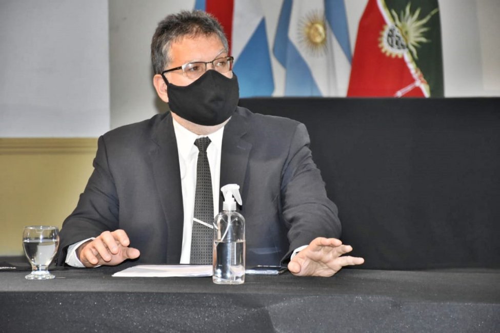 Francolini pidió la apertura de frontera y dijo que “la burocracia no puede seguir separando a las familias del Grupo Puente”