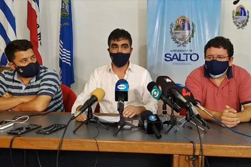 Andres Lima y otros funcionarios en la conferencia de este jueves Andres Lima y otros funcionarios en la conferencia de este jueves