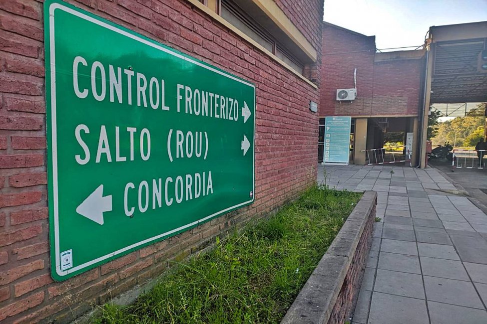 El cruce terrestre Concordia - Salto suma flexibilizaciones para aquellos que residen "hasta los 50 kilómetros"