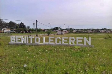 Piden una "base permanente para la ambulancia" en Benito Legerén. Piden una "base permanente para la ambulancia" en Benito Legerén.