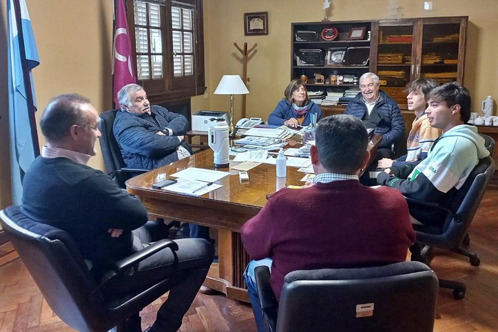 La Cooperativa Eléctrica recibió a ECU para avanzar en la habilitación de galpones de carrozas