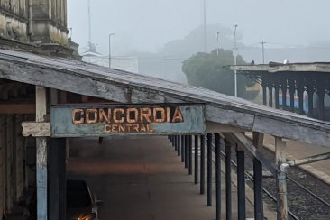 Jueves con niebla en Concordia Jueves con niebla en Concordia