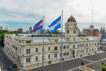 Se postergó la paritaria de este viernes. Se postergó la paritaria de este viernes.