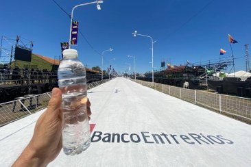 Remarcan la necesidad de consumir mucha agua aunque no se tenga sed Remarcan la necesidad de consumir mucha agua aunque no se tenga sed