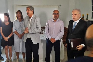 Asumió el nuevo director del nosocomio de la zona sur de Concordia. Asumió el nuevo director del nosocomio de la zona sur de Concordia.