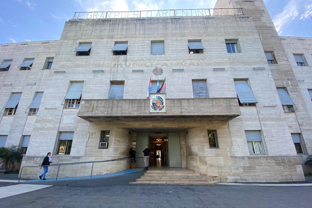 El municipio se refiri&oacute; a la situaci&oacute;n de los contratos.