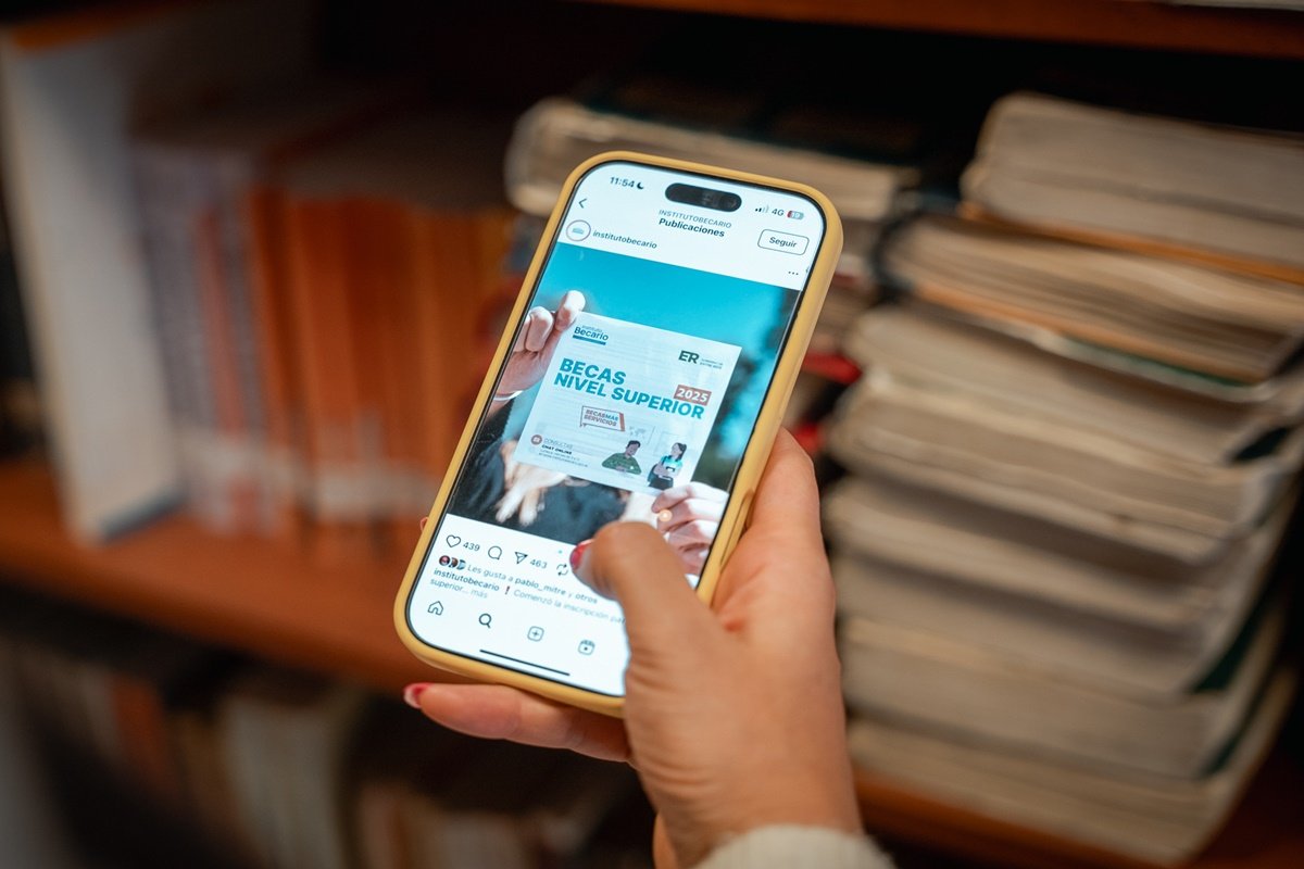 Comienza el pago de becas.