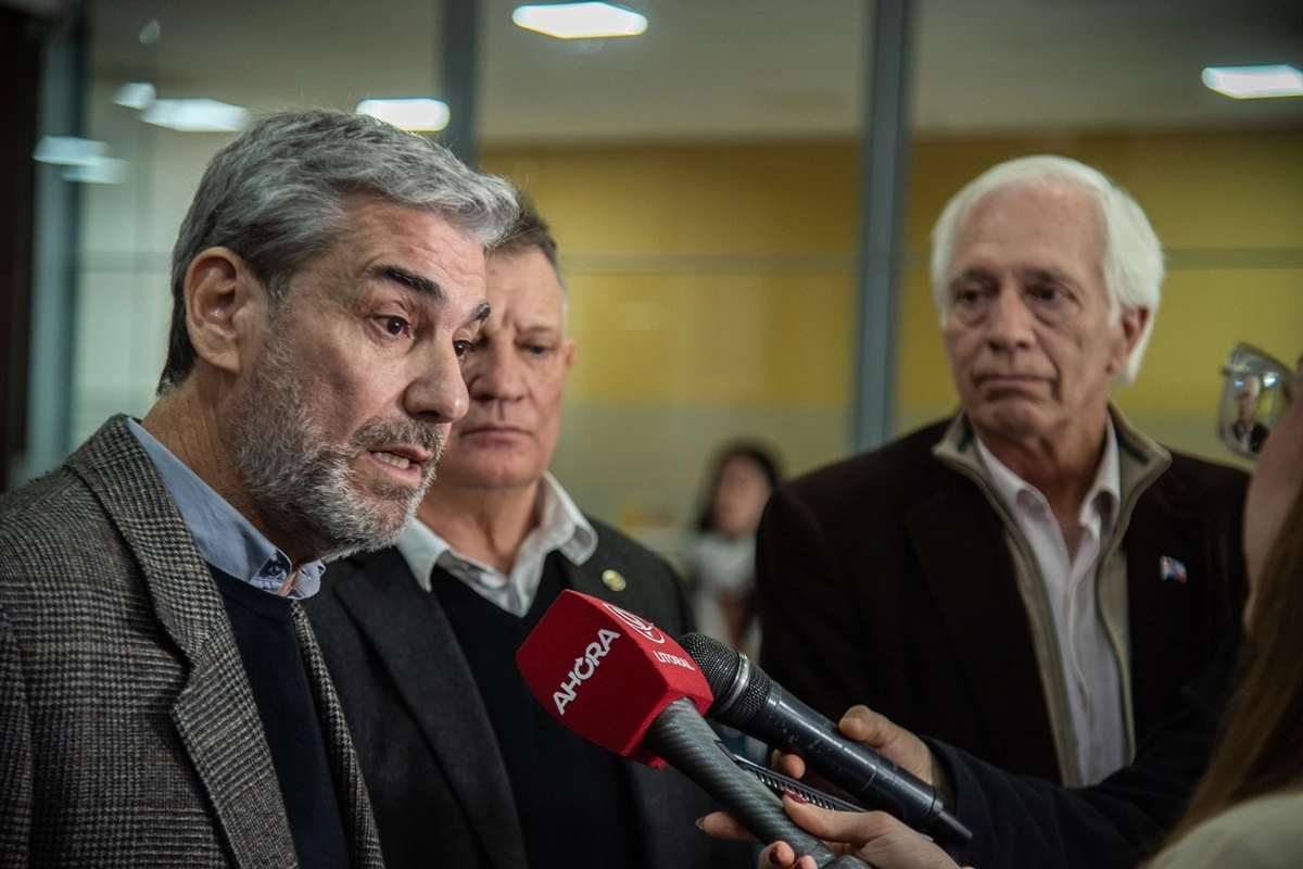 El 94% de los tributos que afrontan los productores entrerrianos son nacionales. El 94% de los tributos que afrontan los productores entrerrianos son nacionales.