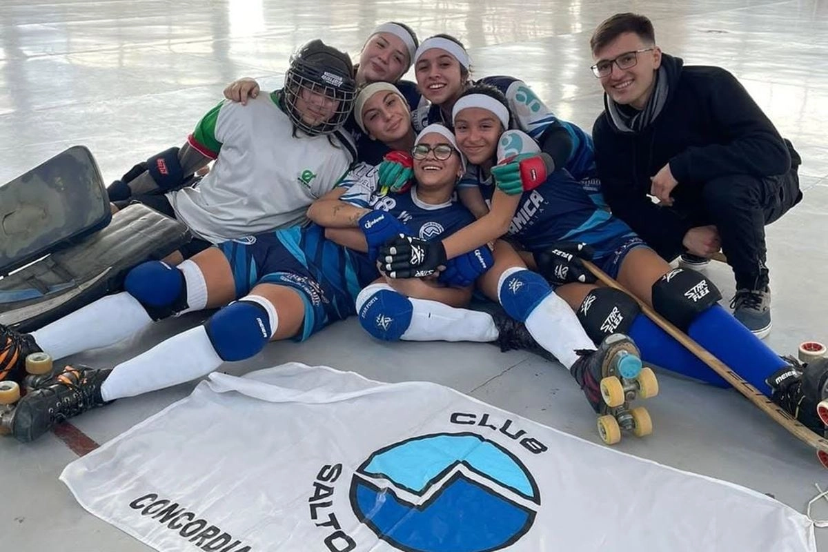 El equipo Juvenil femenino del Club Salto Grande El equipo Juvenil femenino del Club Salto Grande