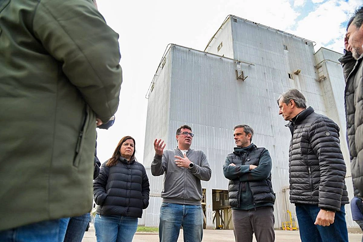 Michel y Bahl recorrieron el parque industrial de Villaguay. Michel y Bahl recorrieron el parque industrial de Villaguay.