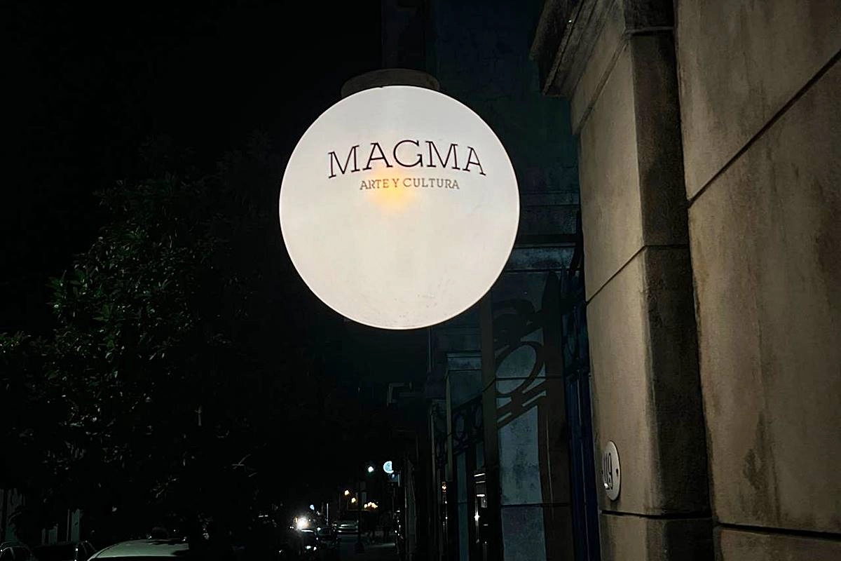 Música en la noche de Magma. Música en la noche de Magma.