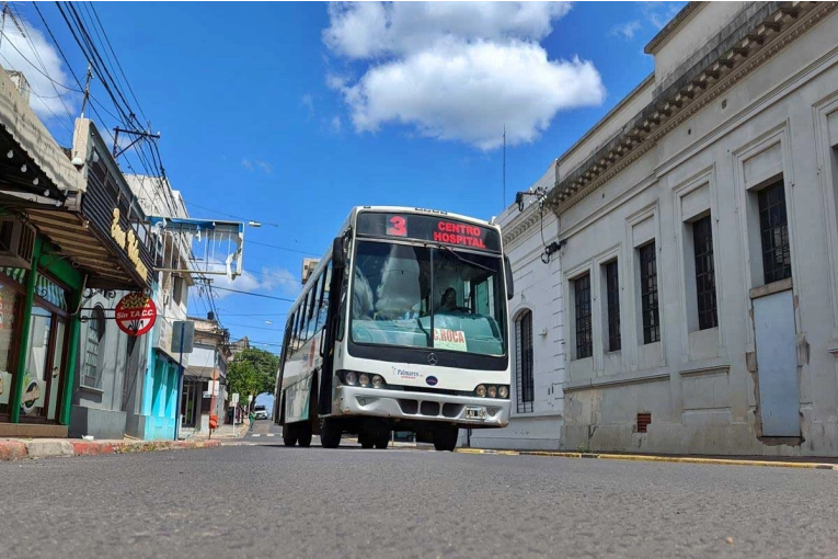 Entre Ríos cambia esquema de subsidio al transporte y habrá boleto gratuito primario y secundario