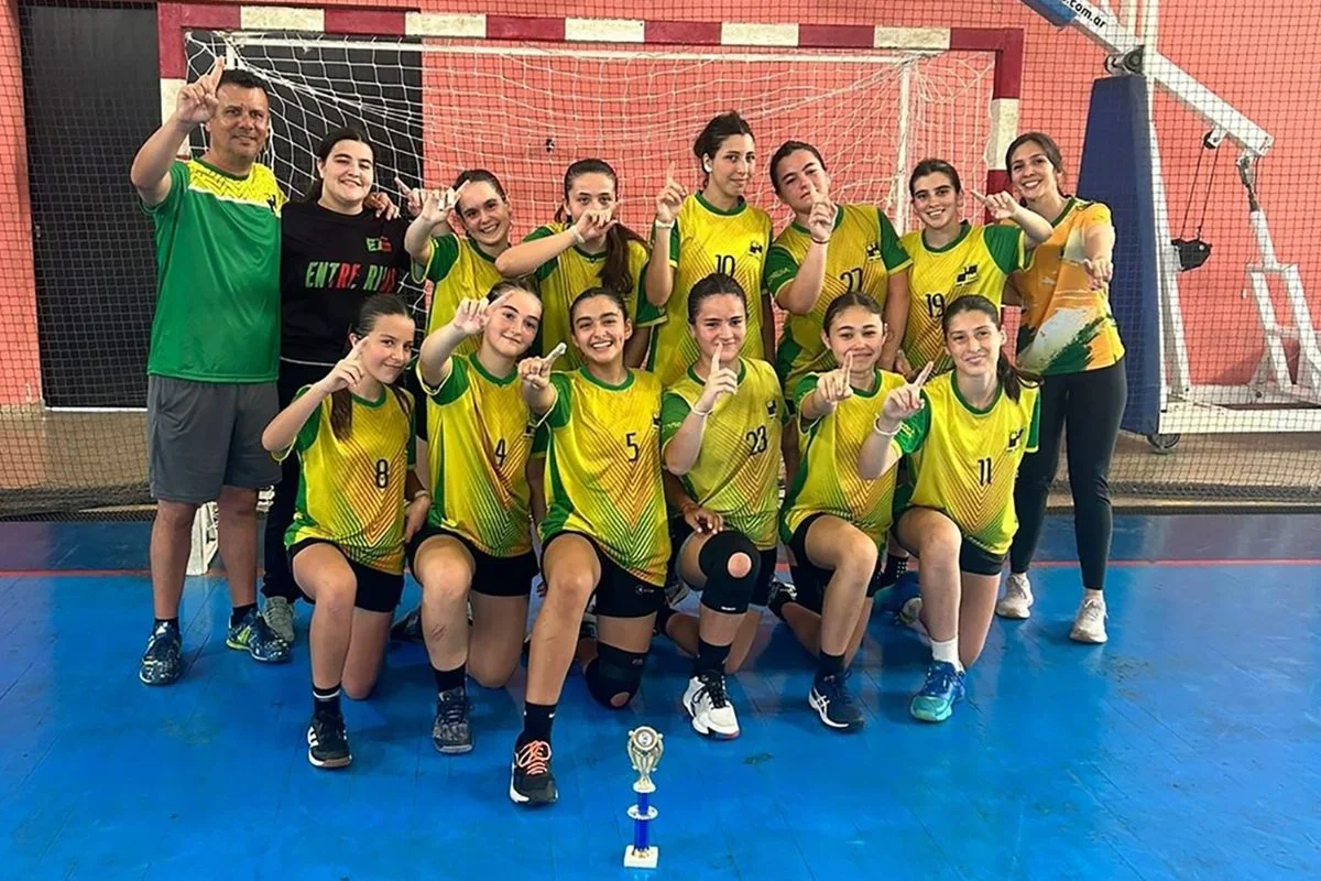 Las ultimas representantes de la ciudad a ni el provincial.