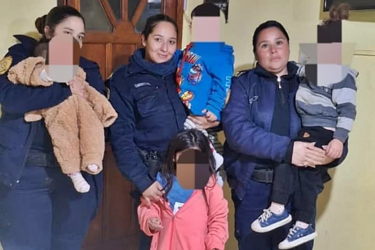 Los menores tienen entre 1 y 6 años.