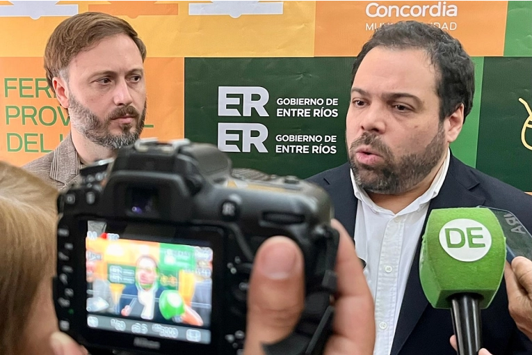 Troncoso dijo que “la privatización de Salto Grande no es posible” y pidió “tranquilidad a la región”
