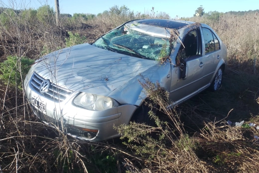 Los tres ocupantes resultaron ilesos.