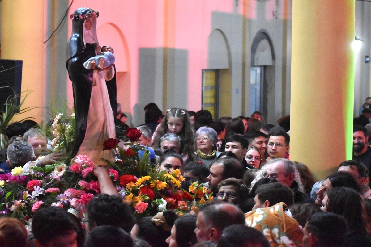La devoci&oacute;n por Santa Rosa de Lima forma parte de la identidad religiosa e hist&oacute;rica de Chajar&iacute;.