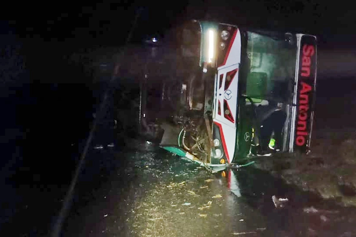 Unos 10 trabajadores debieron ser trasladados a dos hospitales