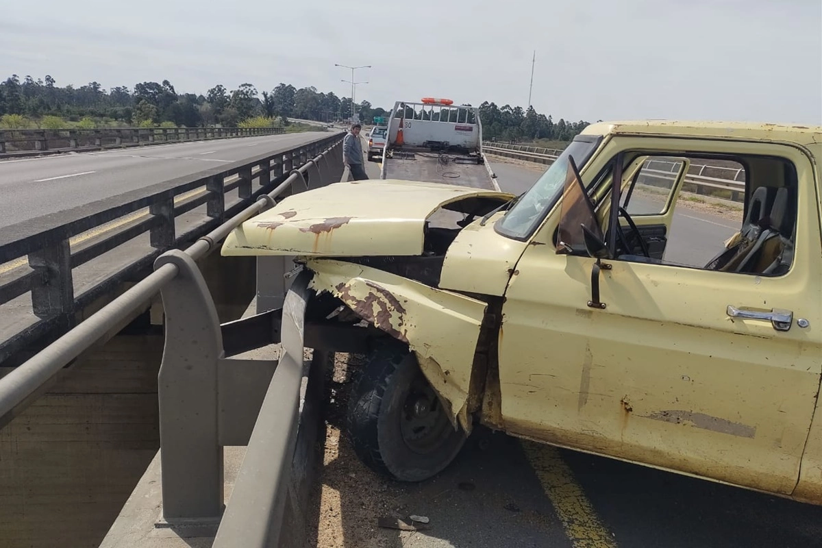 El acompañante se encontraba desorientado en tiempo y espacio.