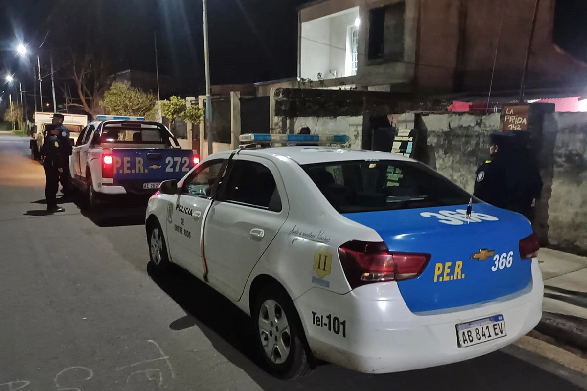 Operativo sobre calle Laprida para restituir el bebé a su madre.