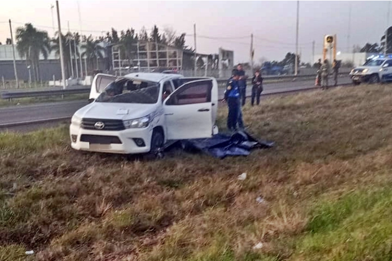 RUTA 14: Un hombre perdió la vida tras volcar su camioneta al sur de Concordia