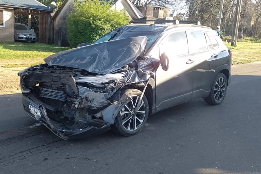 El autom&oacute;vil que esperaba la luz verde.