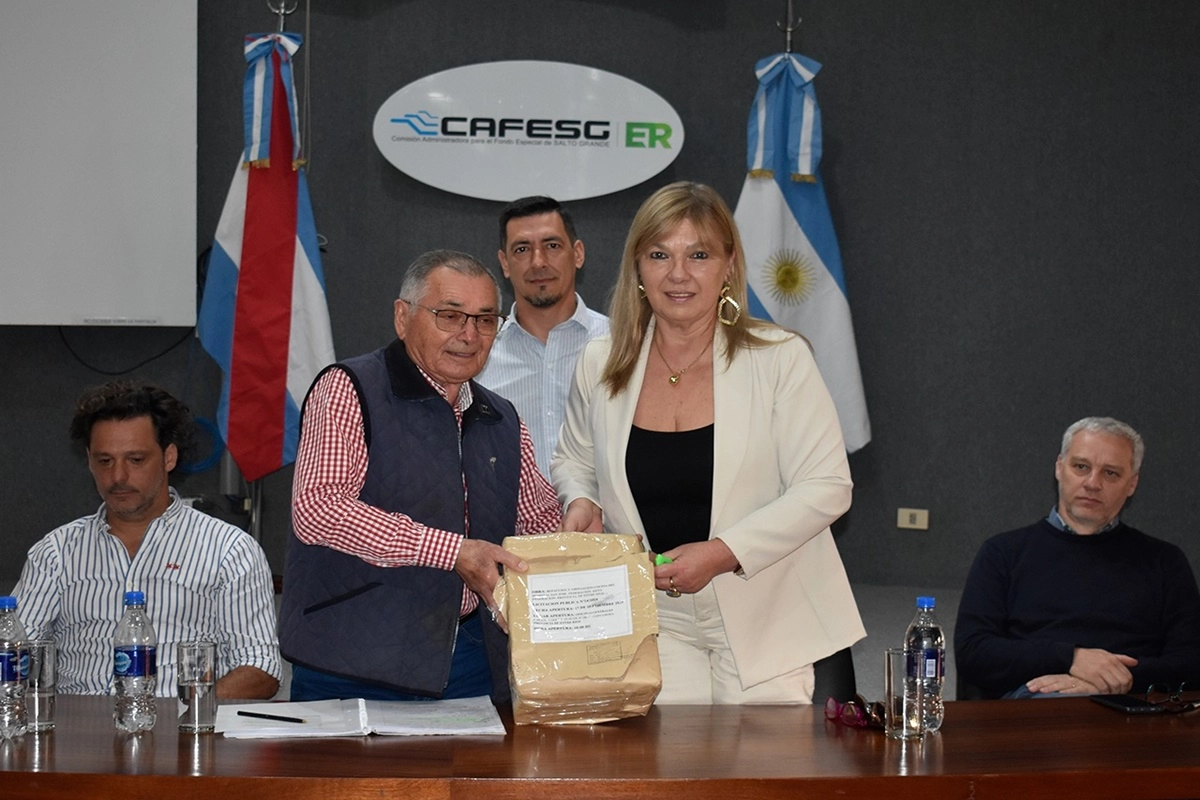 Se presentaron tres oferentes.