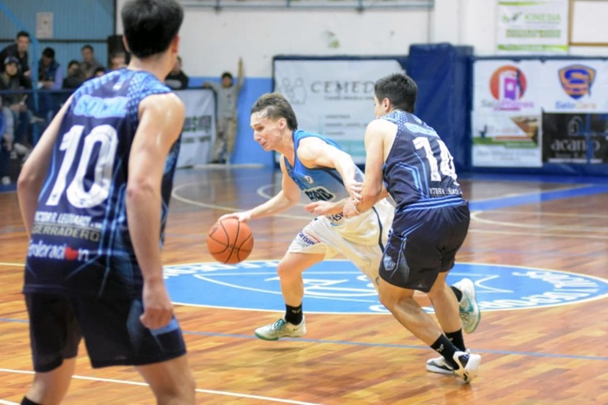 Ferro sumo su cuarta derrota seguida en este torneo. Ferro sumo su cuarta derrota seguida en este torneo.