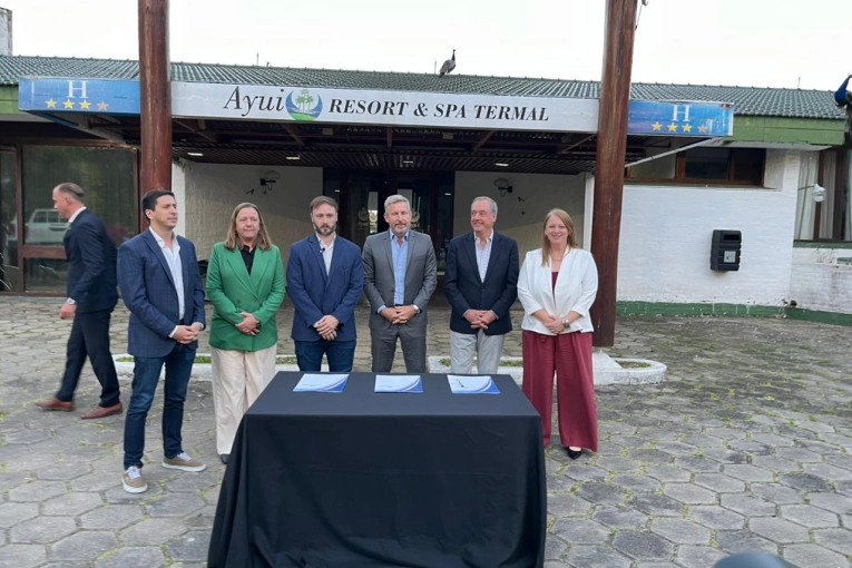 Frigerio anunció que se llamará a licitación para reactivar el Hotel Ayuí