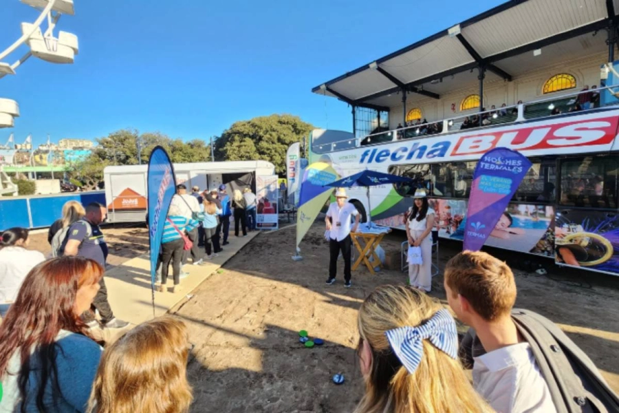 San José recreó su playa en la FIT.