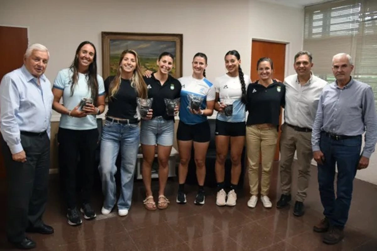 La Selección Argentina de Canotaje entrena en Concepción del Uruguay. La Selección Argentina de Canotaje entrena en Concepción del Uruguay.