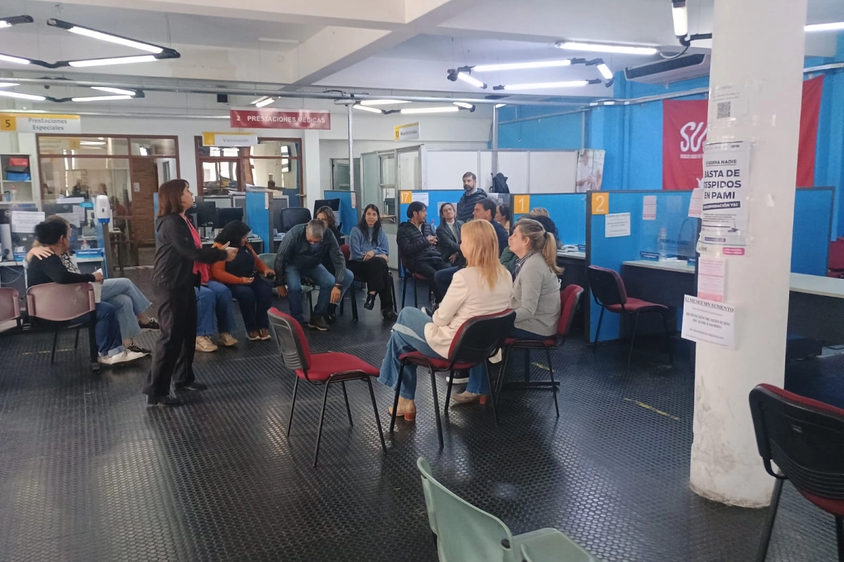Se intensifica la protesta en el PAMI local. Se intensifica la protesta en el PAMI local.