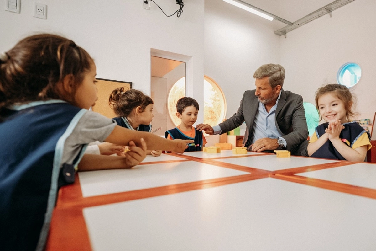 Busca “fortalecer a familias y a los Centros de Desarrollo Infantil (CDI)”, indicaron.