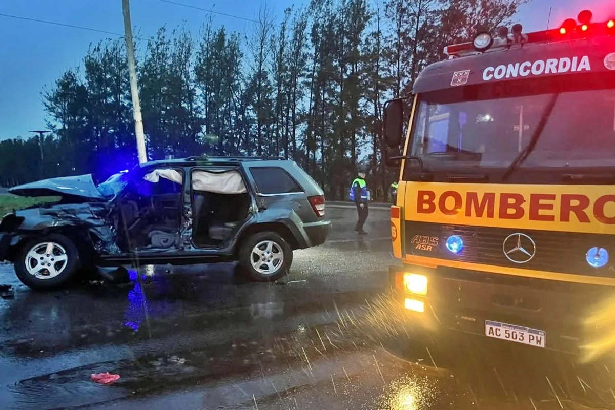 El accidente ocurri&oacute; en la madrugada de este viernes