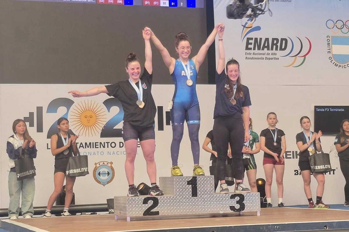 La concordiense se coron&oacute; campeona argentina en levantamiento ol&iacute;mpico.