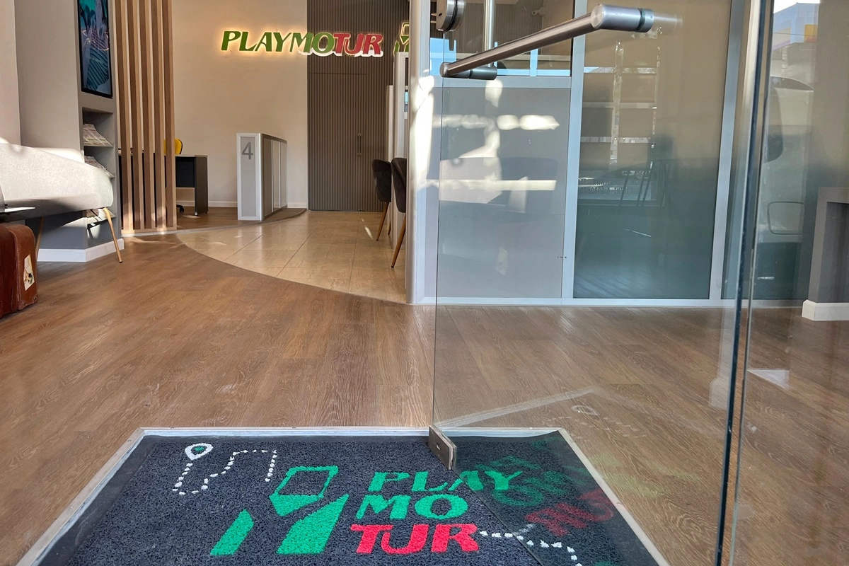 Las oficinas remozadas de Playmotur