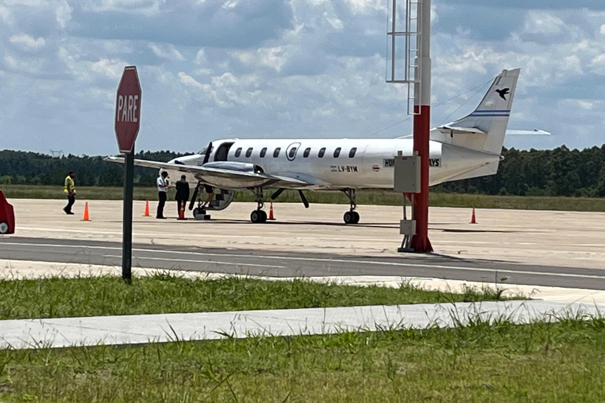 El primer vuelo llegó a Concordia con 19 pasajeros.
