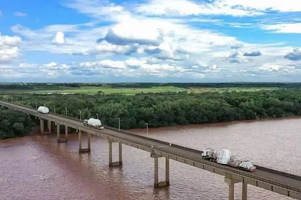Puente Santo Tomé - Sao Borja sobre el río Uruguay