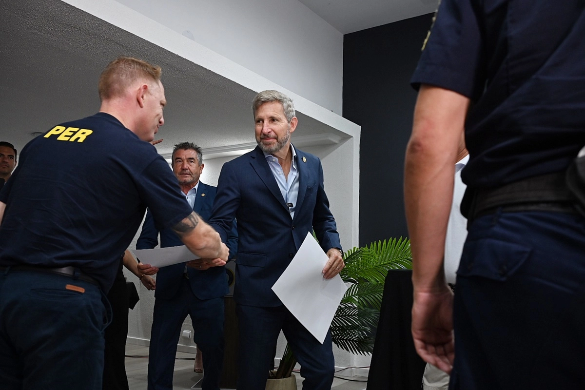 El reconocimiento incluyó a policías que actuaron en Concordia.