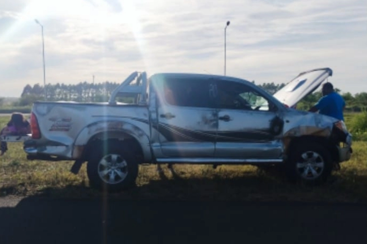 Afortunadamente, los ocupantes resultaron ilesos.