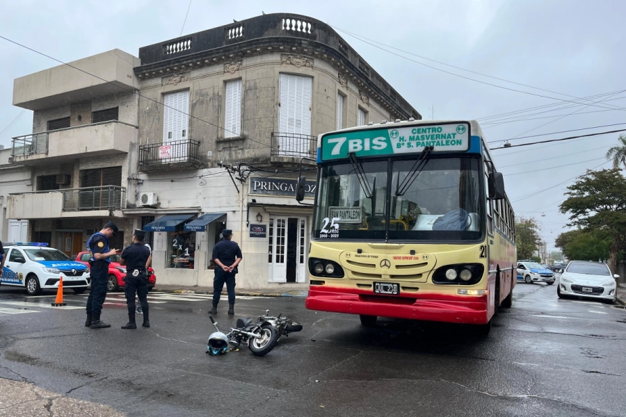 El tr&aacute;nsito se vio interrumpido durante unos minutos.