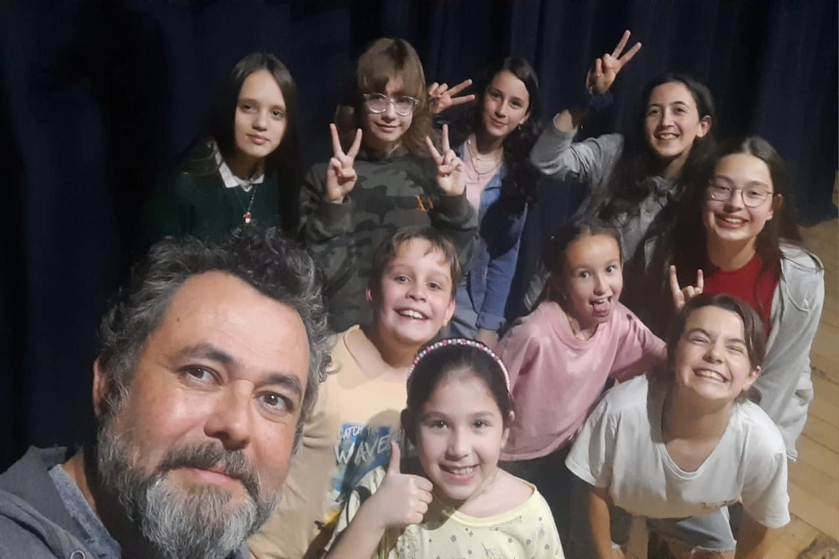 La puesta en escena se desenvolverá en un paisaje que remite a San Carlos,