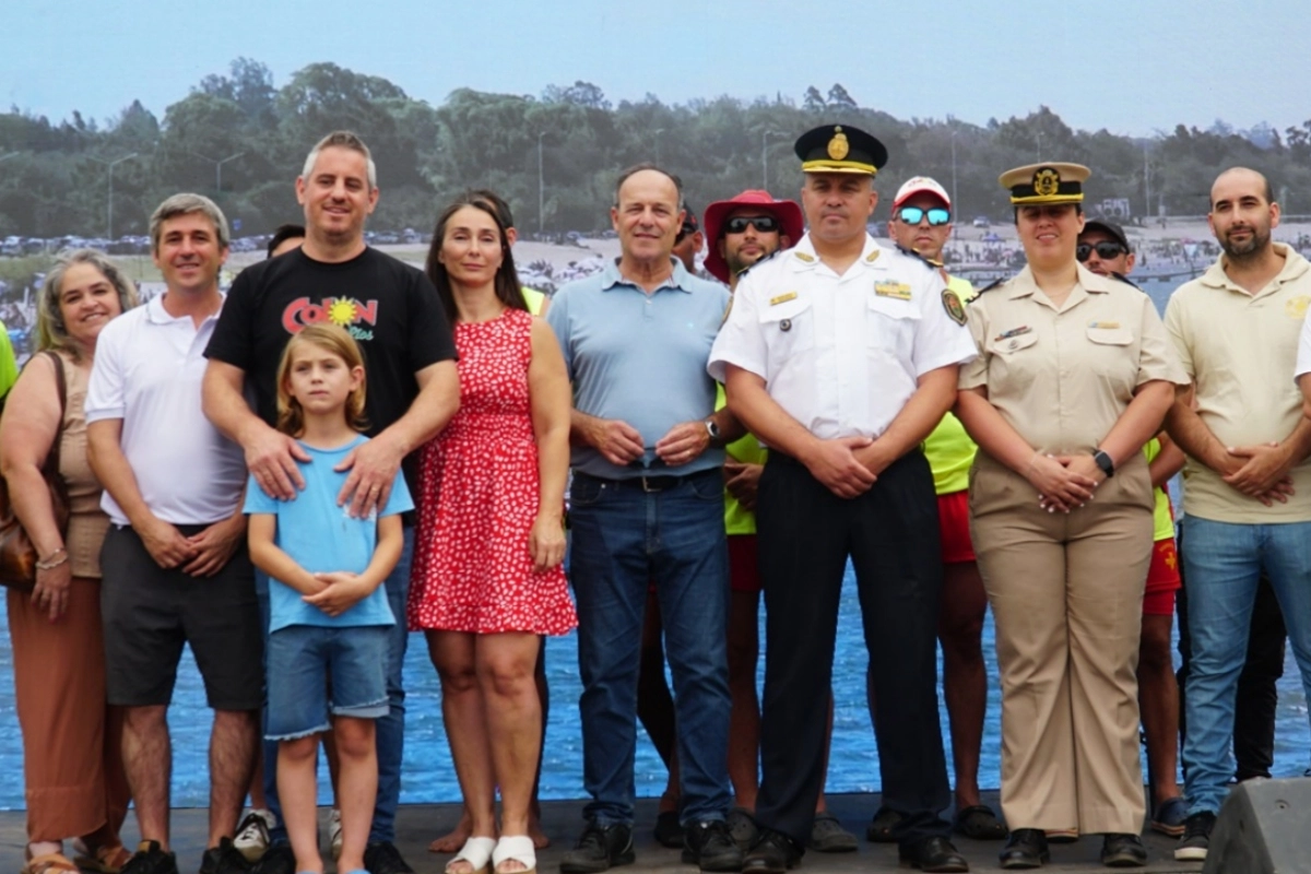 Walser en la apertura de playas de la ciudad de Col&oacute;n.