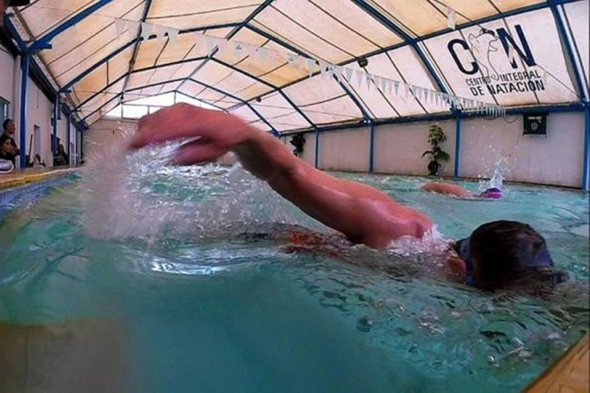 Nadar para ayudar en el CIN para colaborar con Casa de L&aacute;zaro.