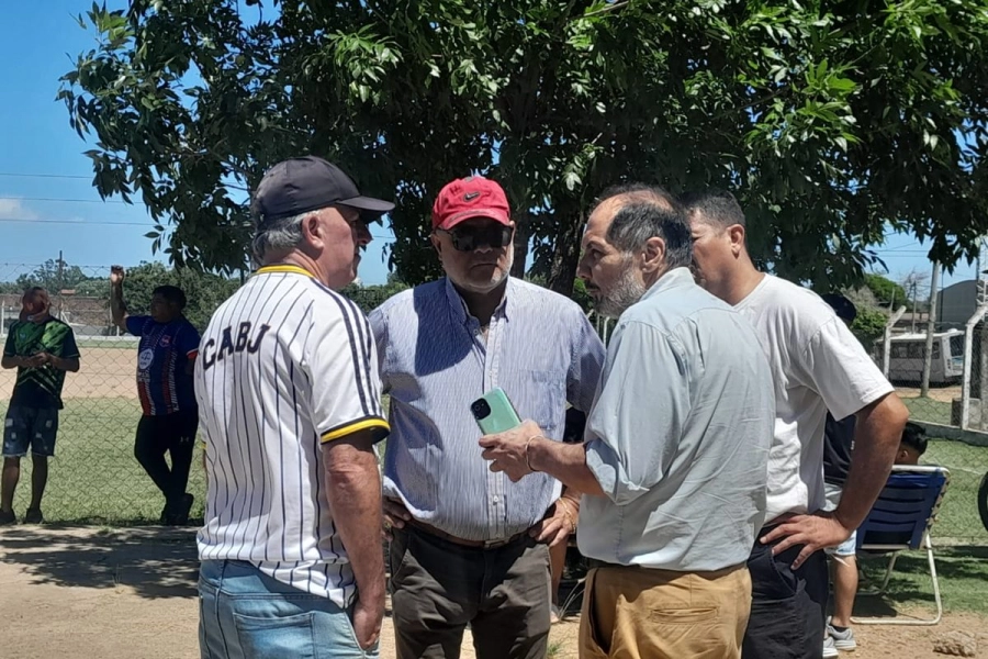 Camejo y el abogado del sindicado, Dr. Daniel Cedro. 
Fuente: Diario R&iacute;o Uruguay.