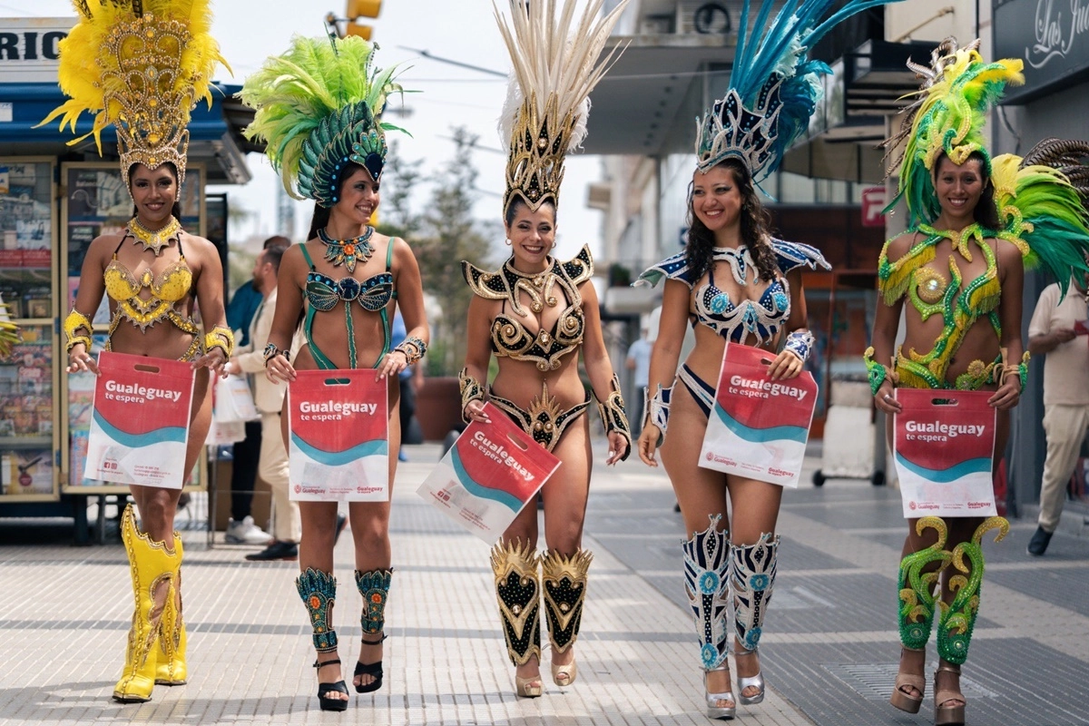 Las entradas se encuentran disponibles a trav&eacute;s del sitio oficial corso.gualeguay.gov.ar.