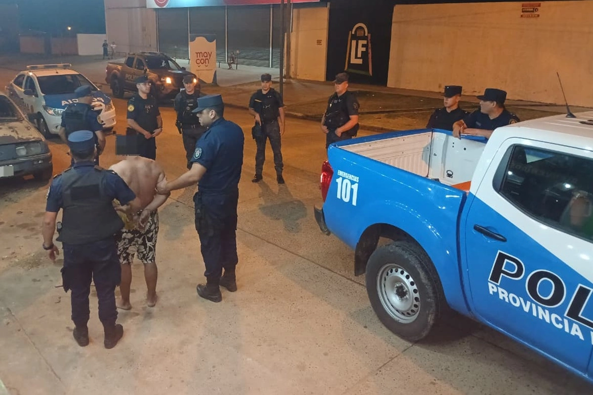 El hombre posee medidas de restricci&oacute;n vigentes respecto de la v&iacute;ctima.